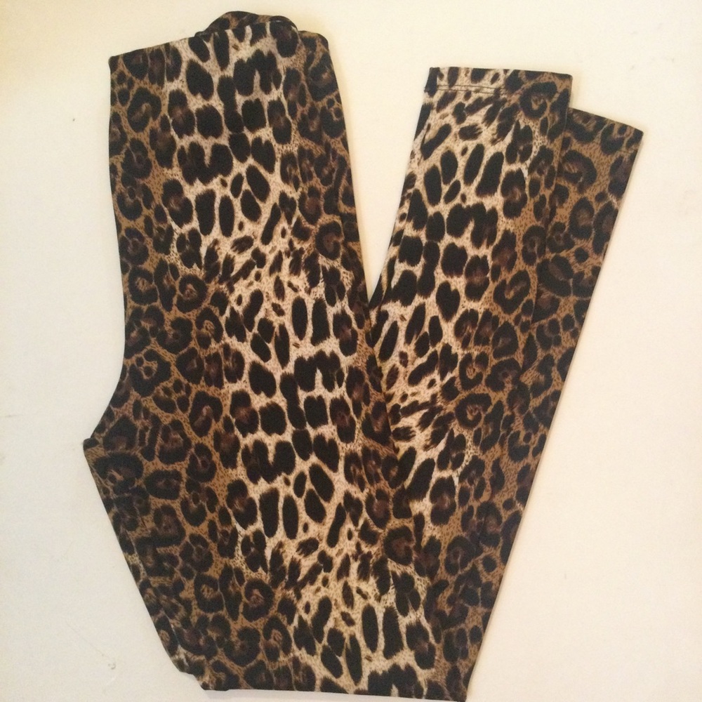 Forever 21 Leopard Print Skinny Jeggings